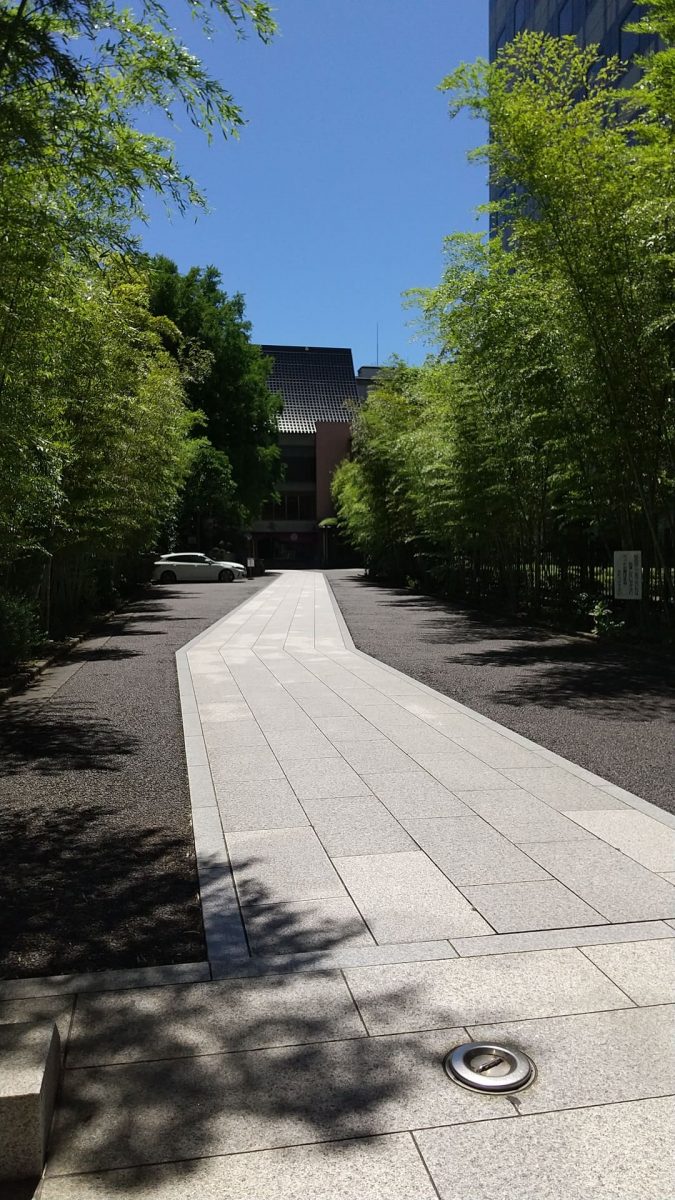 ekoin passage to main temple