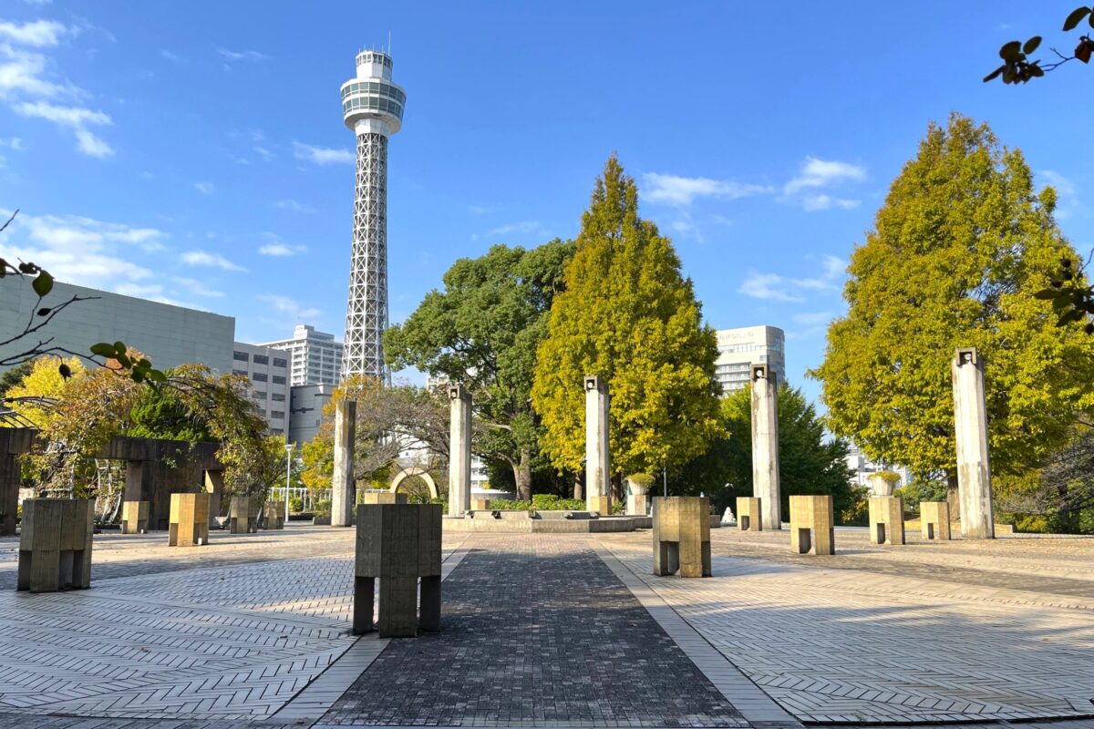 横浜・山下公園の世界の広場